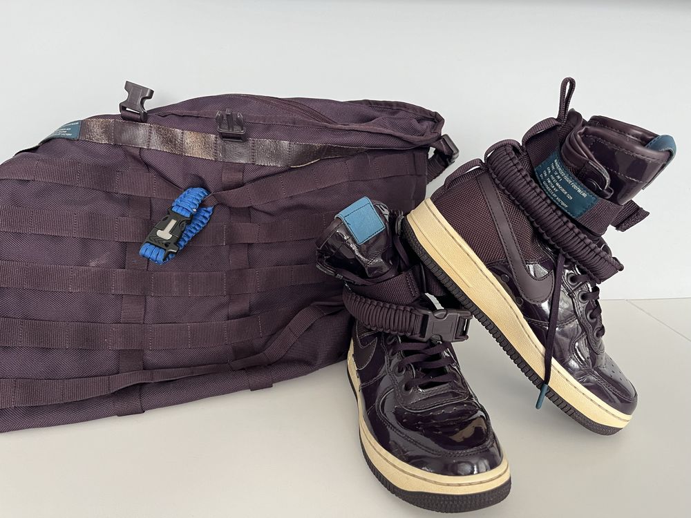 Кецове nike air force 1, с чанта от серията