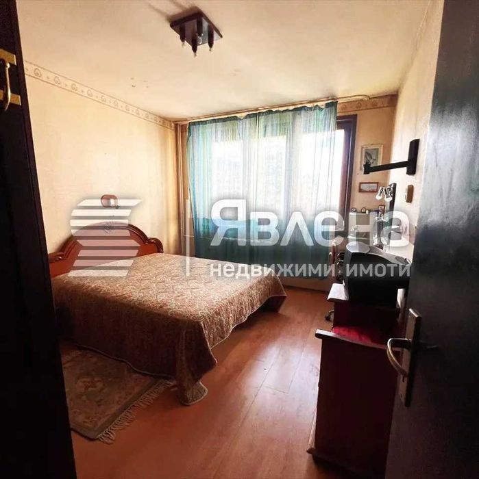Продава се Четиристаен апартамент в София, Център - 128 кв.м за 953 €/кв.м - Снимка #2