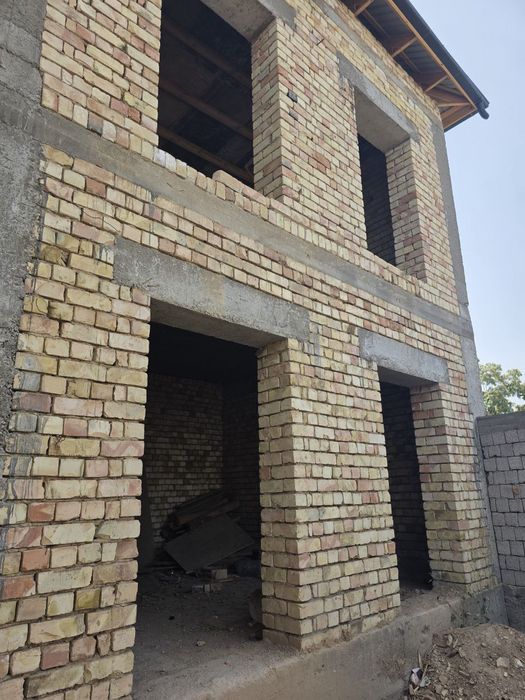 Здравствуйте срочно продаю участок