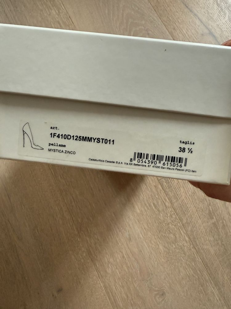 Обувки на висок ток Casadei 38 1/2