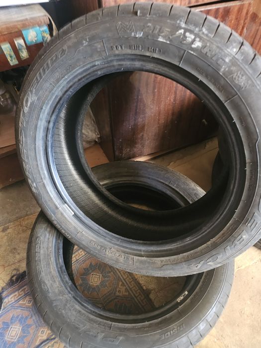 Продавам Гуми 215/55/17