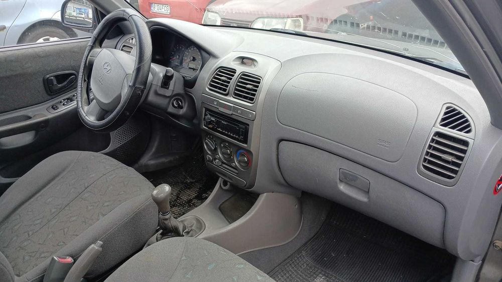 Dezmembrez Hyundai Accent 1.5 Diesel Din 2003 - D3EA