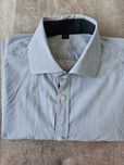 Риза бяла на сини точки размер S slim fit.