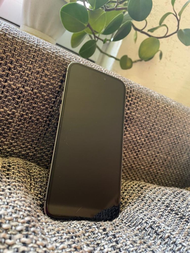 Iphone 14 pro max .