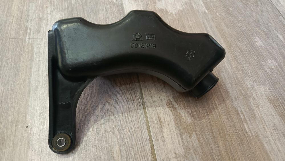 Воздушный бачок для daewoo nexia новый продаётся