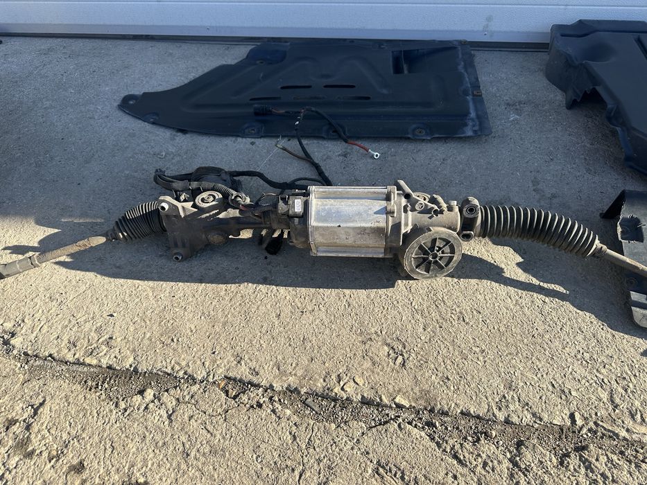 1К0 909 144 R Ел.рейка за Seat след 2010г.!