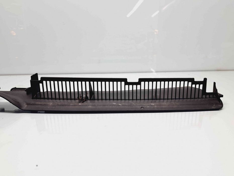 Deflector aer Volkswagen Passat B6 (3C2) [Fabr 2005-2010] 3C0121330