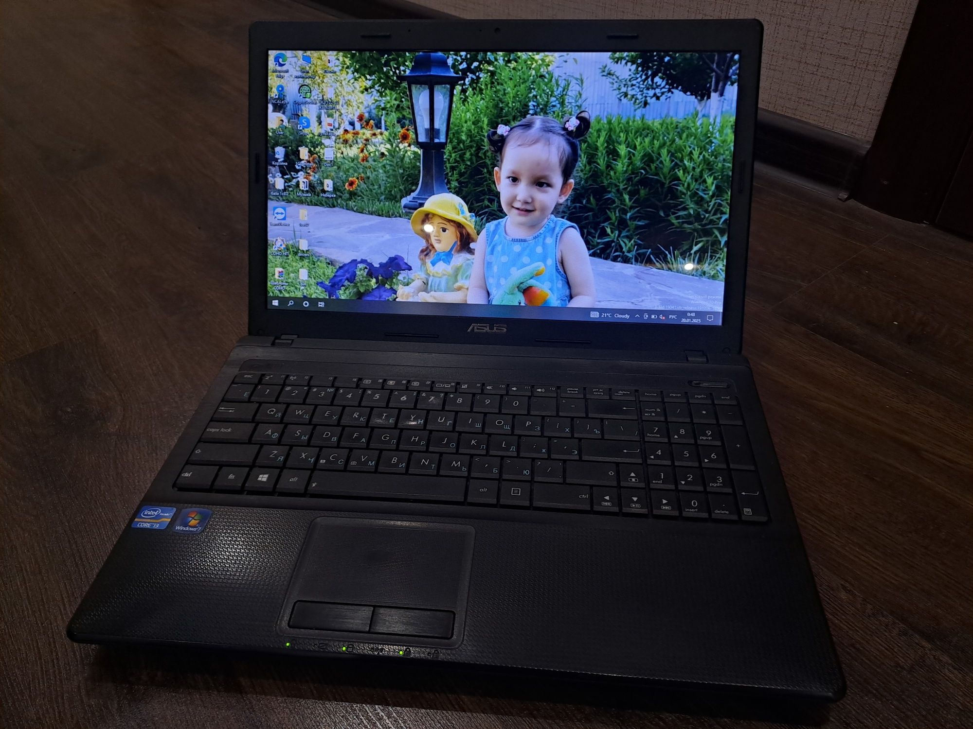 Продам ноутбук Asus Core i3