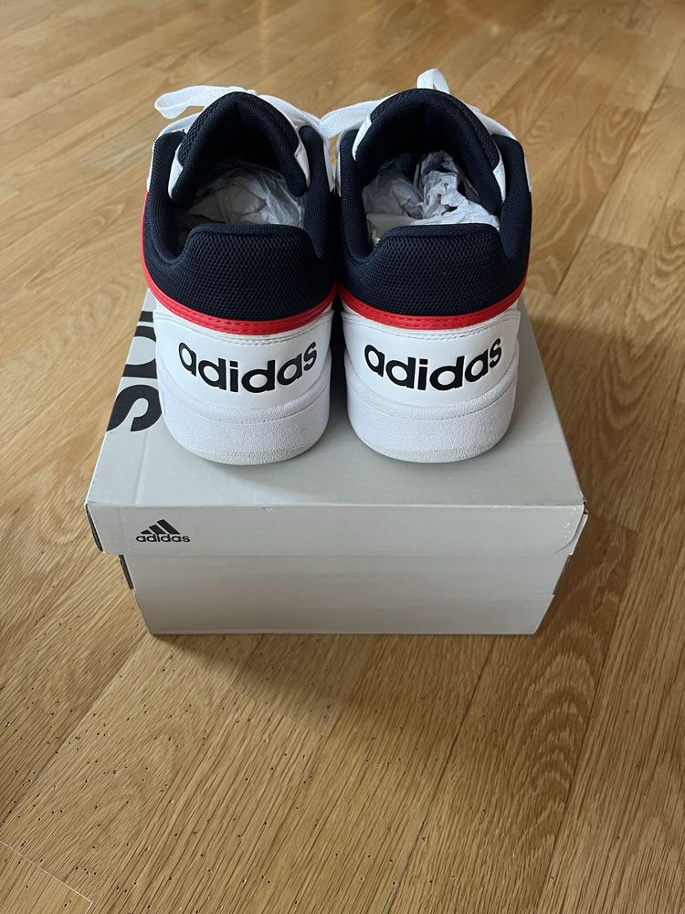 Adidas hoops 3.0