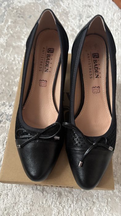 Туфли женские, черный цвет, 39 размер