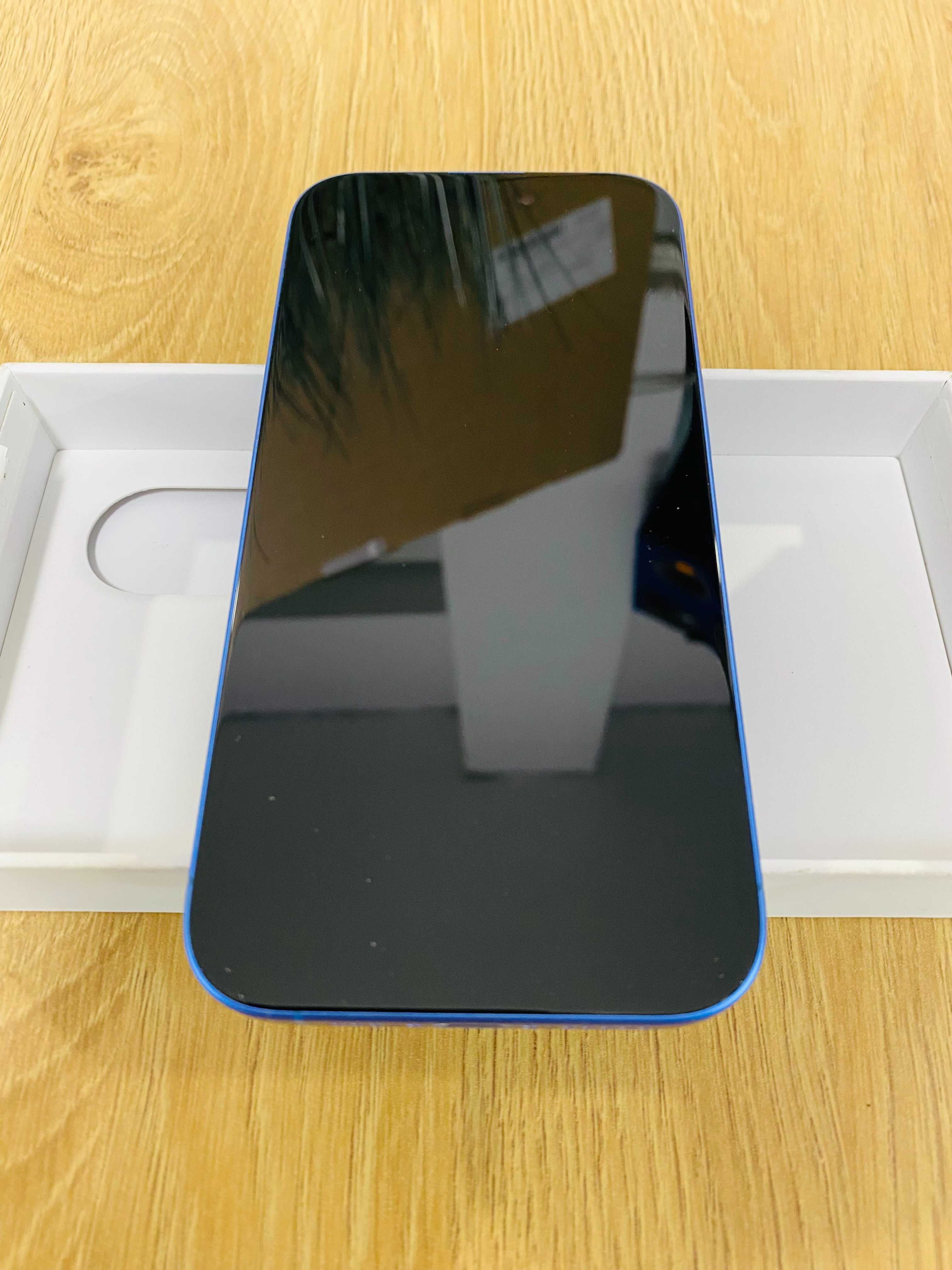 НОВ ! Apple iPhone 16, 256GB, 5G, Ultramarine, 100%