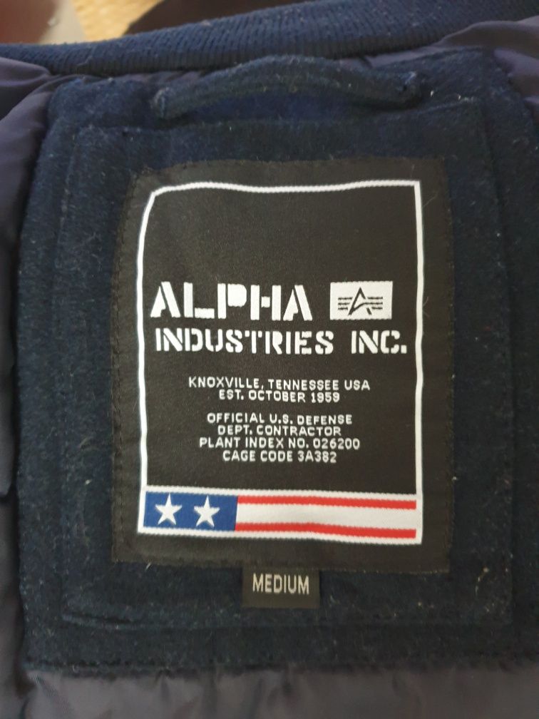 Vand haina ALPHA INDUSTRIES marimea M