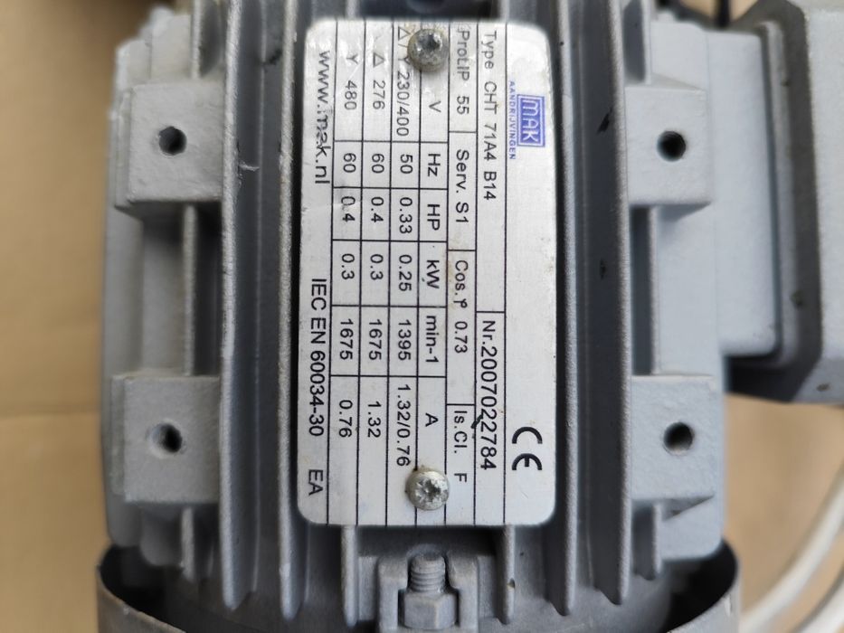 Motor cu reductor