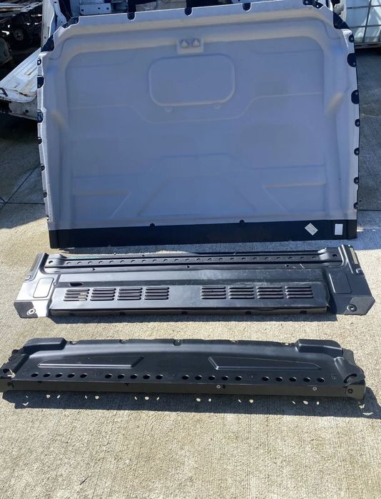 Despartitor pentru Ford Transit Euro 5