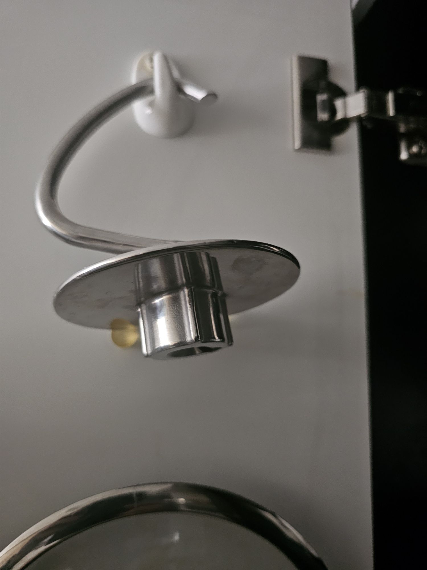 Kitchen aid планетарен миксер модел 185 с 2 купи и стоманени бъркалки