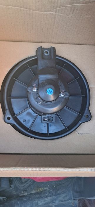 Моторчик печки Тойота, TOYOTA