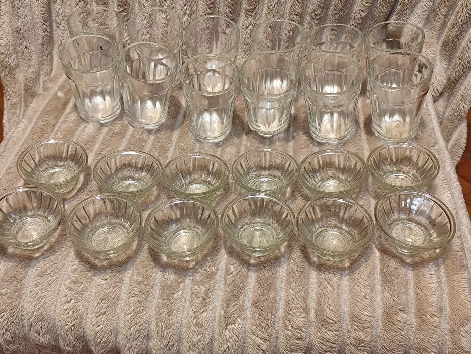 Комплект чаши за бяло сладко и чиниики за сладко