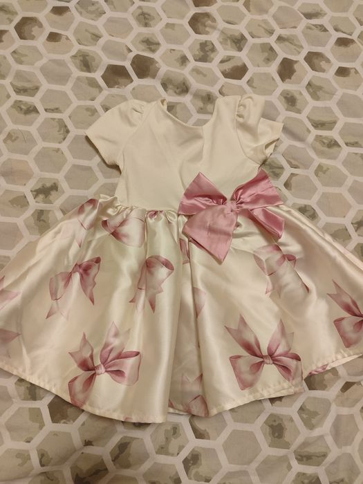 Детска рокля H&M 92рм с етикет