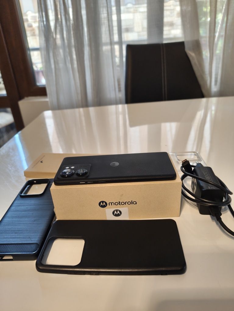 Motorola Edge 40 8Ram 256GB