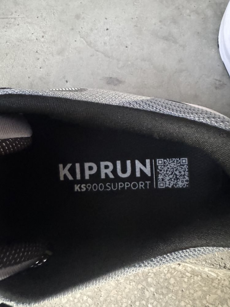 Маратонки Kiprun ks900 support 45 номер