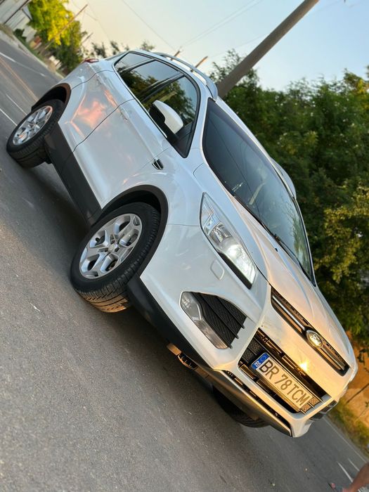 Ford kuga 2014..