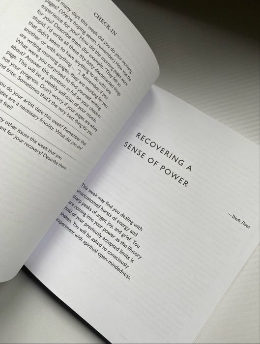 Книга The Artist’s Way