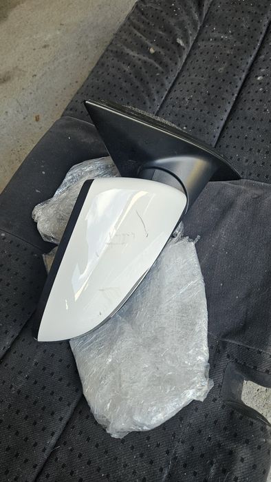 Зеркало боковое на Hyundai i30