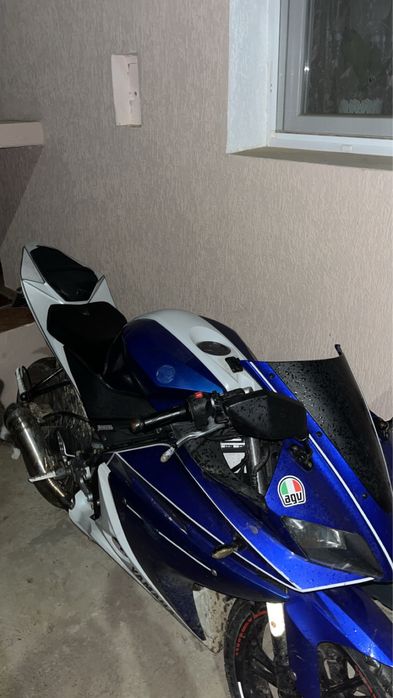 Yamaha yzf r125 (a1)