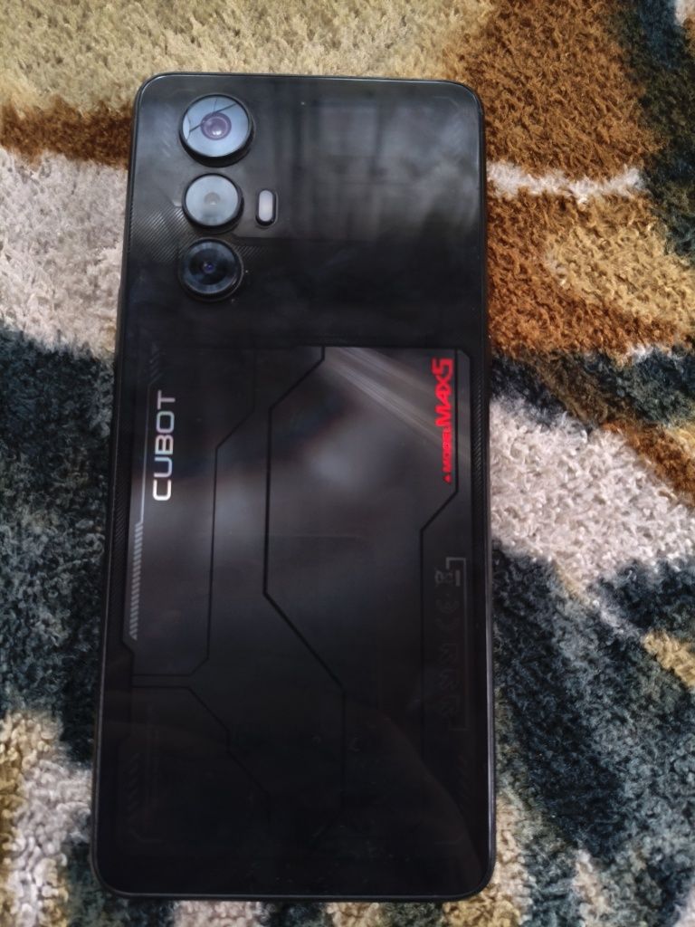 Vând telefon de gaming Cubot Max 5