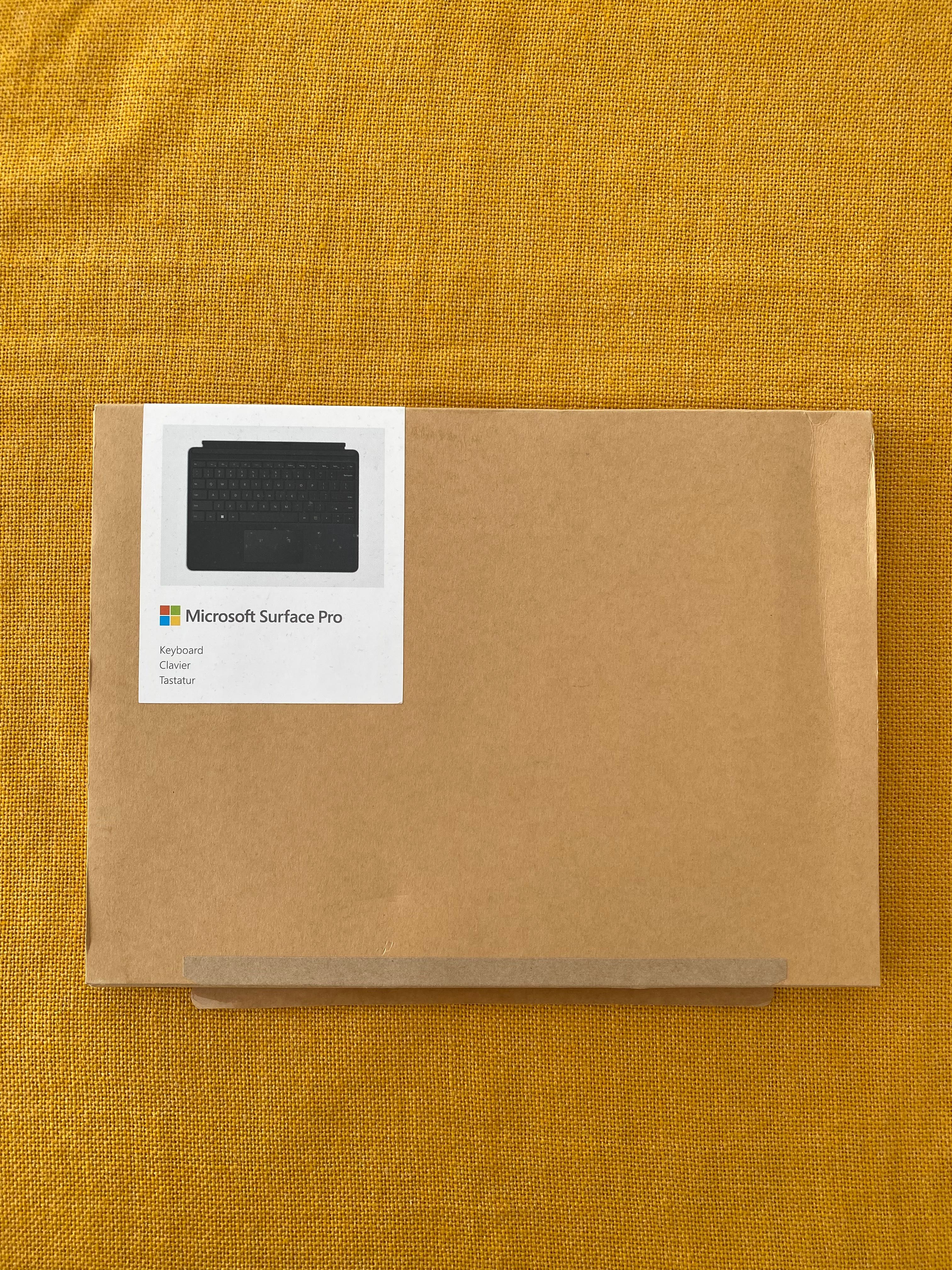 Клавиатура за таблет AZERTY Microsoft surface pro signature keyboard