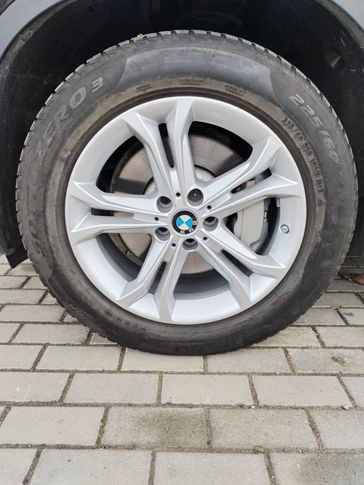 Vând jante cu cauciucuri BMW