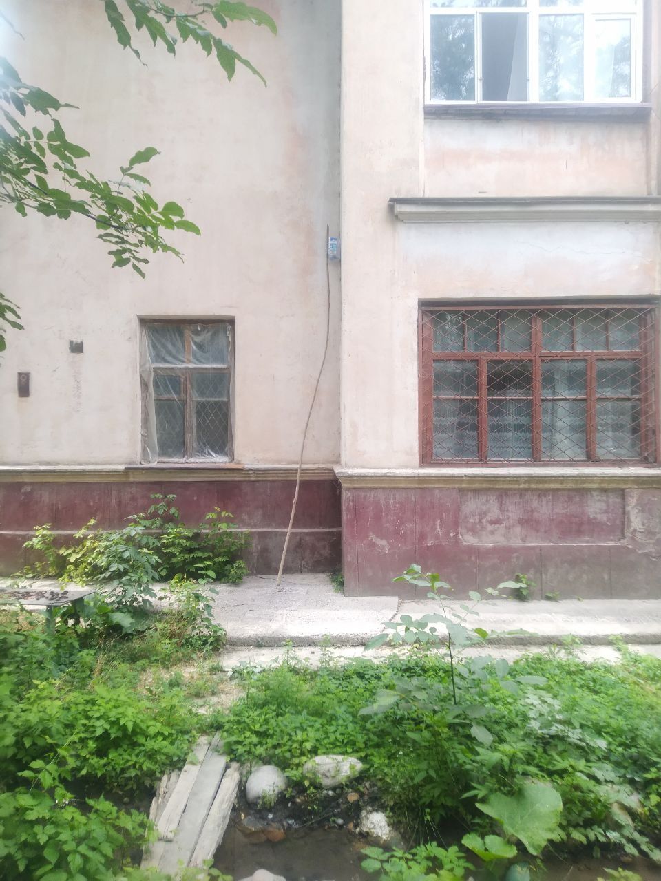 2 этажный дом продаётся квартира