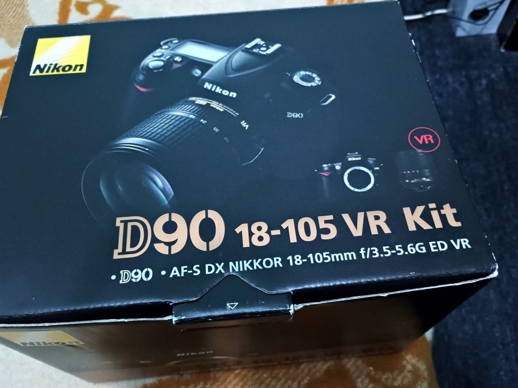 Camera foto digitala Nikon D90