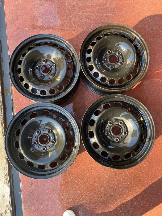 Koмплект от 5 оригинални железни джанти VW AG - 16” , 5 болта