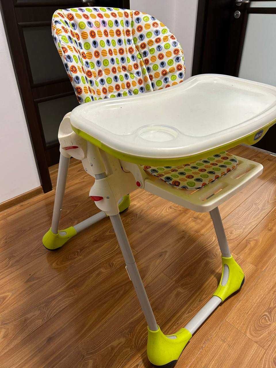 Scaun de masa bebelusi Chicco Polly 2 in 1, fara centuri