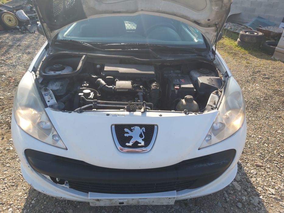 Пежо 206+ 1.4 нди на части