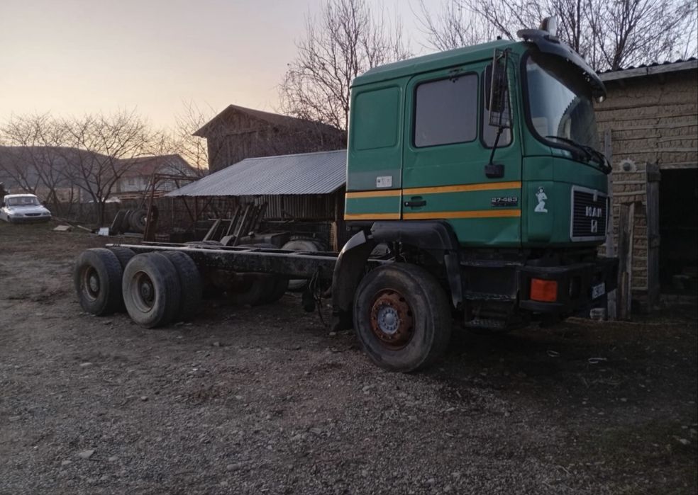 Man forestier complet