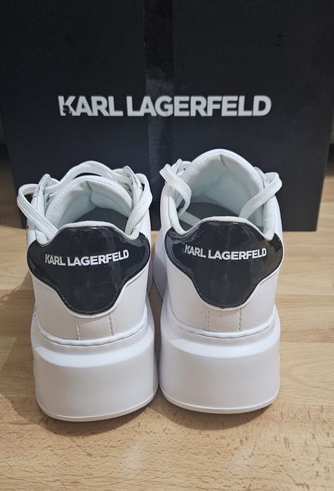 Karl Lagerfeld masura 35