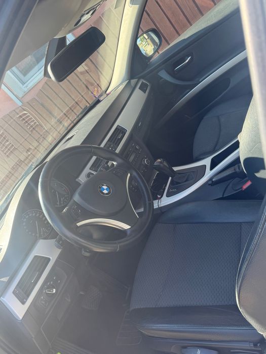 BMW 318D facelift
