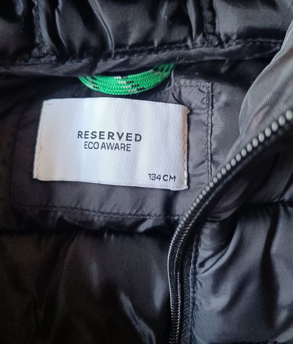 Есенно олекотено черно Яке Reserved,спортни долнища Primark, Decathlon