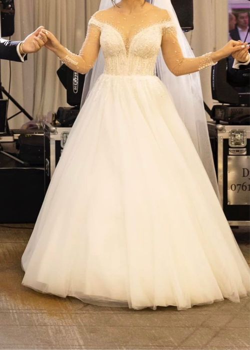 Rochie mireasa marime s