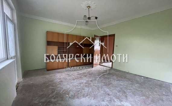 Продава се Многостаен апартамент в Павликени - 100 кв.м за 561 €/кв.м - Снимка #11