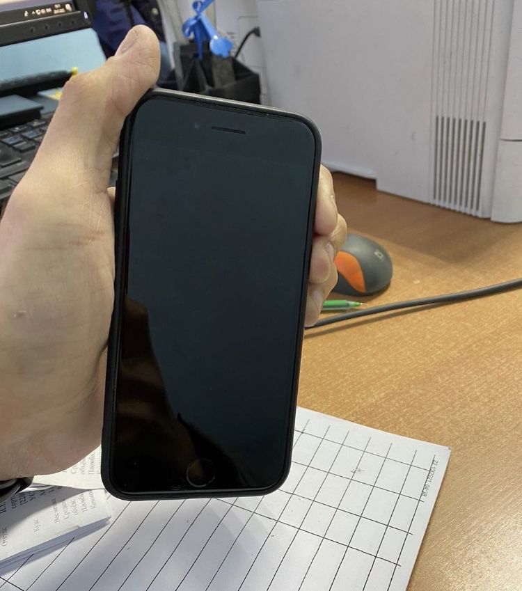 Iphone 8 64 gb срочно