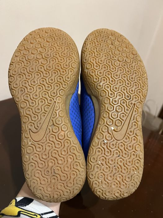 Vând adidasi  Nike pentru copii marimea31