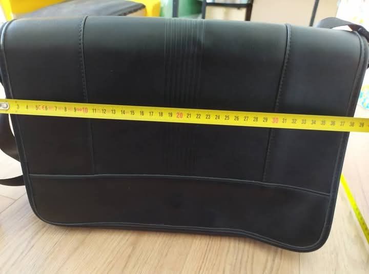 Geantă bărbați Reserved, nouă