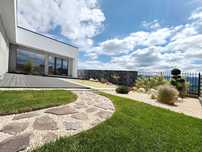 Vand Casa 4 Camere Curte 500m In Complex rezidential Nou