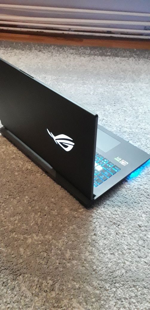 Laptop gaming rog RTX 3050 TI Ryzen 7 4800H G713IE