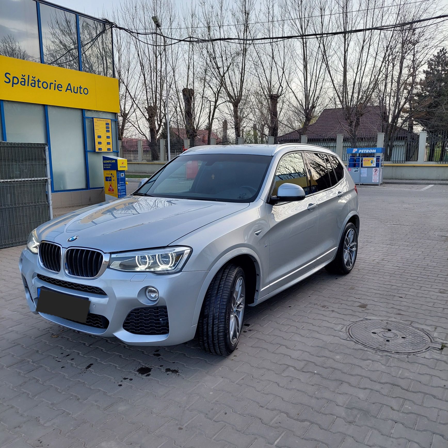 Bmw x3 pachet M interior exterior