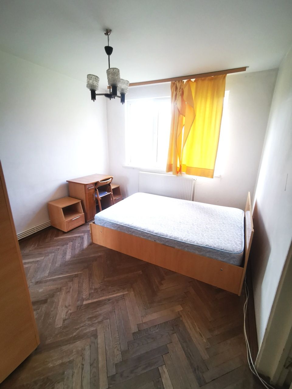 Apartament 2 camere Mazepa 1,etaj 3,ST-49 mp