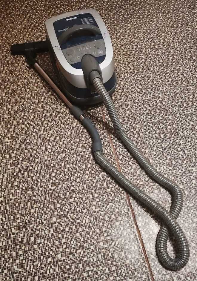 Моющий пылесос Zelmer 1600w